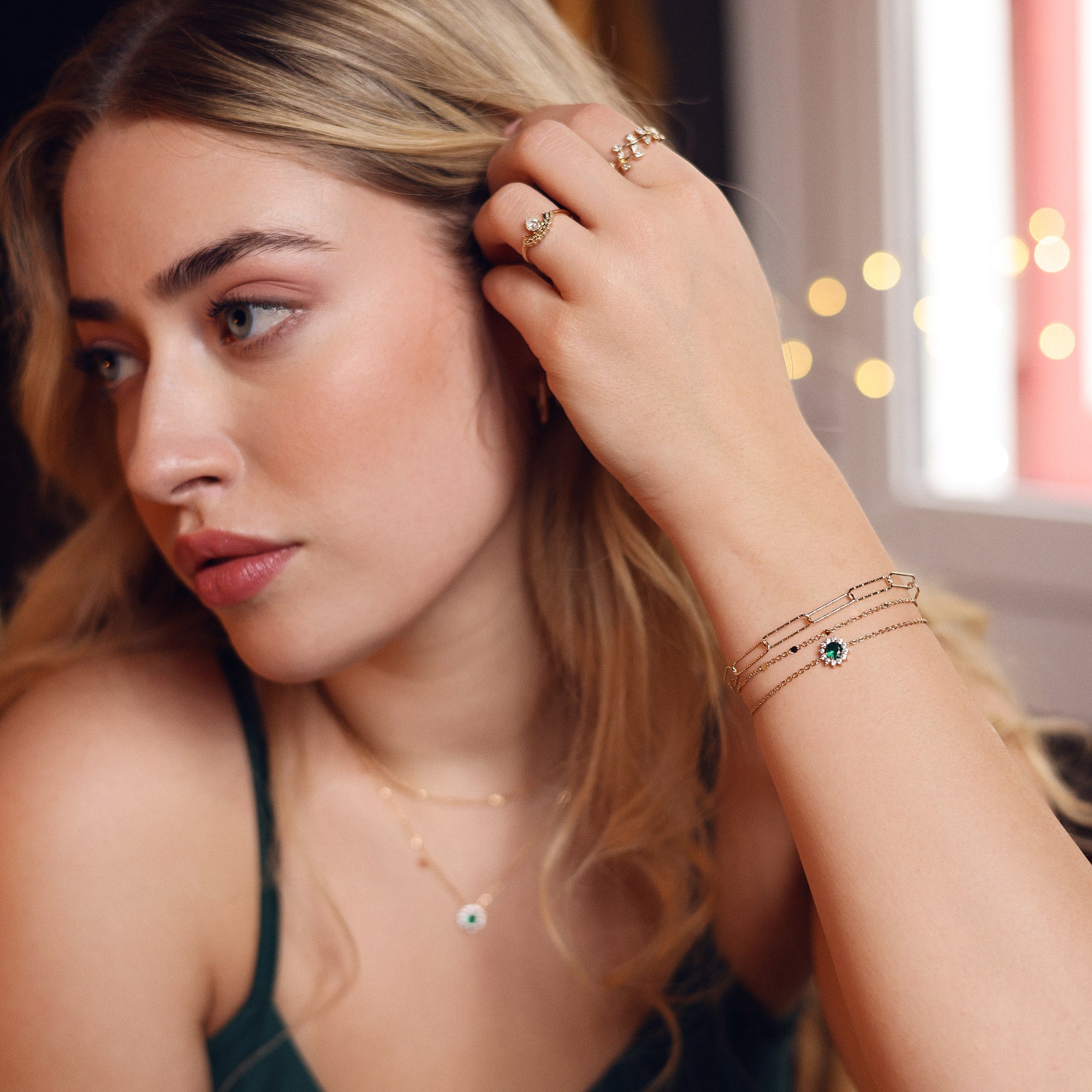 Bague dorée zircon Bena - Bijou porté