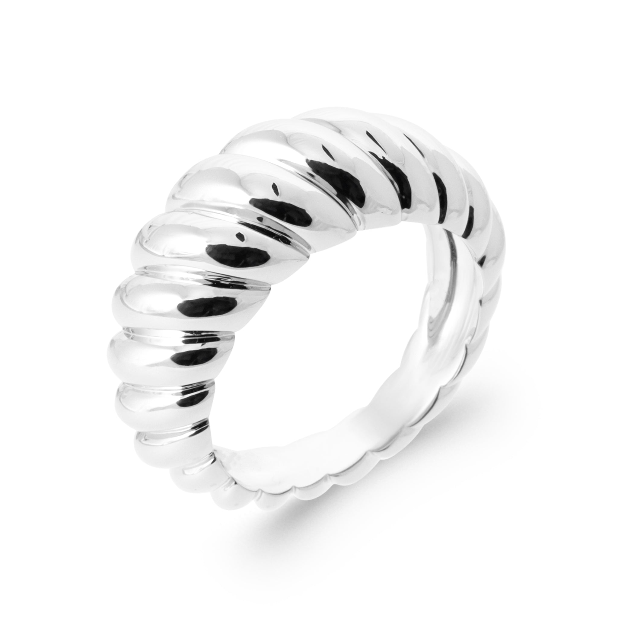 Bague en argent Fanny épaisse et torsadée - Bijou photographié sur fond blanc 