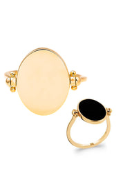 Bague dorée personnalisable pour gravure agate noire Joya - Bijou sur fond blanc