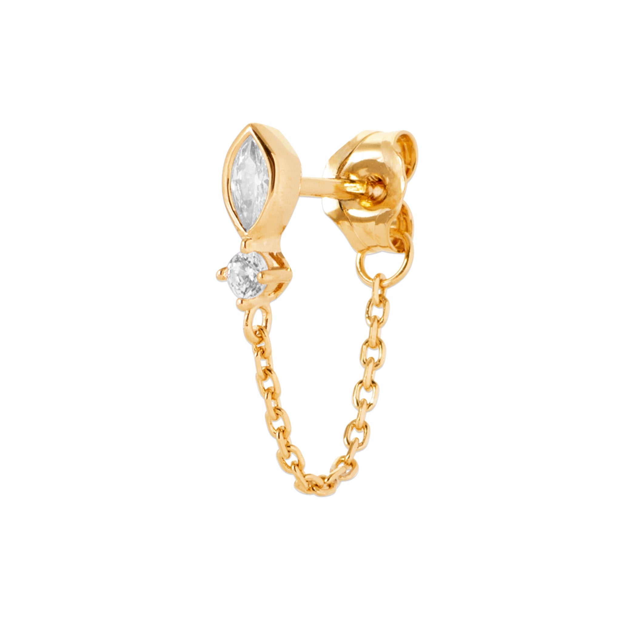 Boucle d'oreille Loni à l'unité dorée avec chaîne pendante et zircons- Bijou photographié sur fond blanc