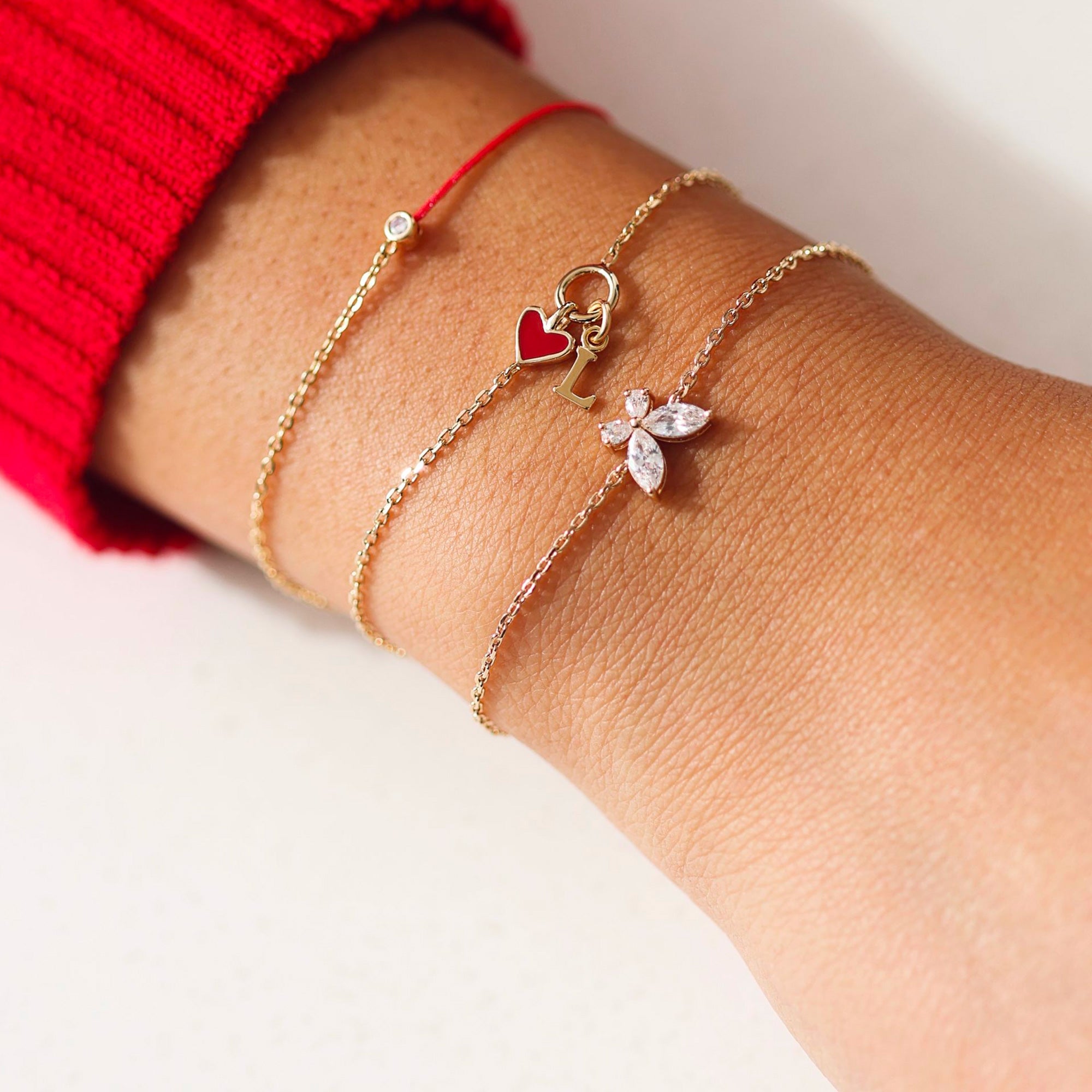 LILOU PASSION – Bracelet personnalisable doré avec coeur rouge - Bijou porté