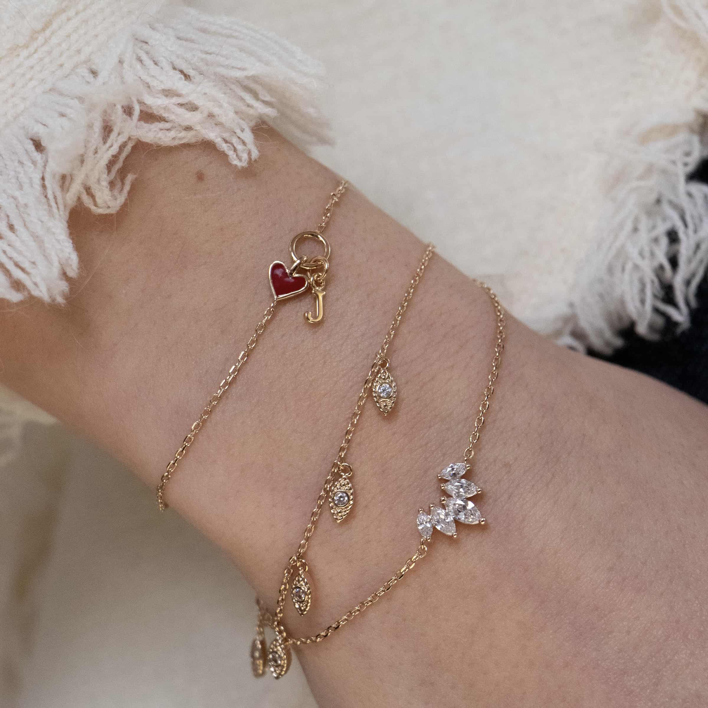 Bracelet Maïssane doré serti de zircons - Bijou porté 
