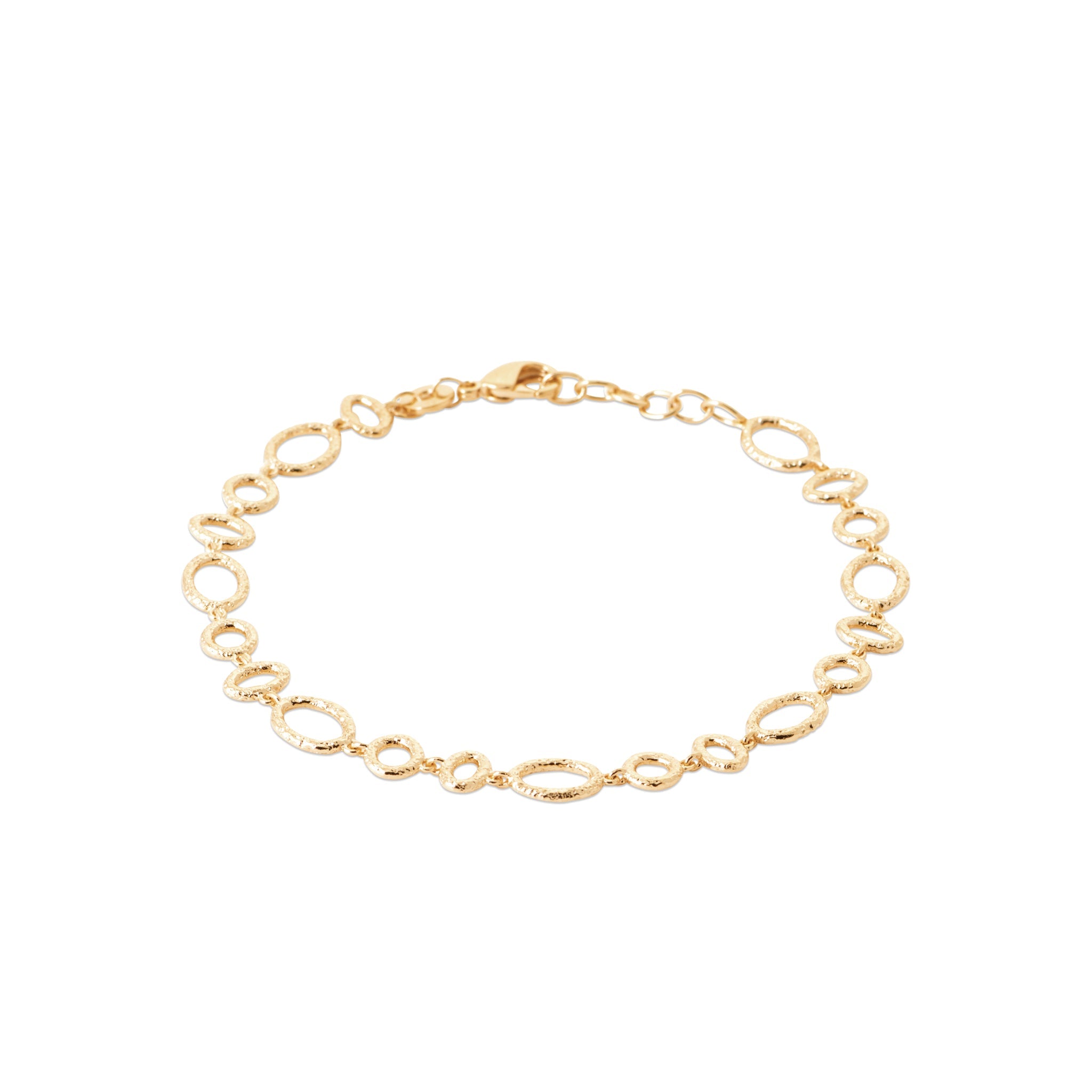 Bracelet doré brook à maillons texturés dorés - Bijou photographié sur fond blanc 