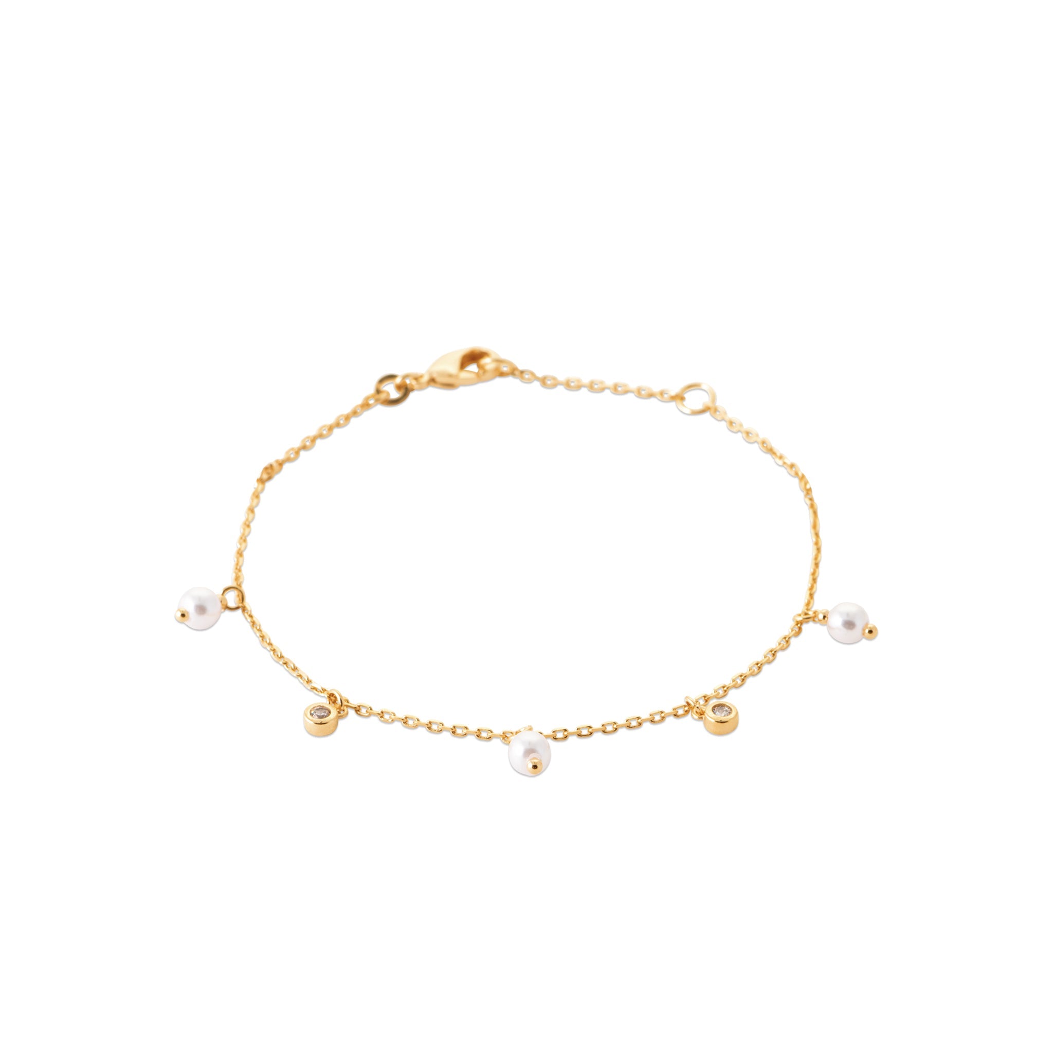 Bracelet doré CÉLINA en laiton doré 3 microns avec pampilles zircons et nacres - Collection Cérémonie - Bijou photographié sur fond blanc