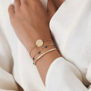 Bracelet doré maman je t'aime avec médaillon gravé et orné d'un petit zircon- - Bijou porté