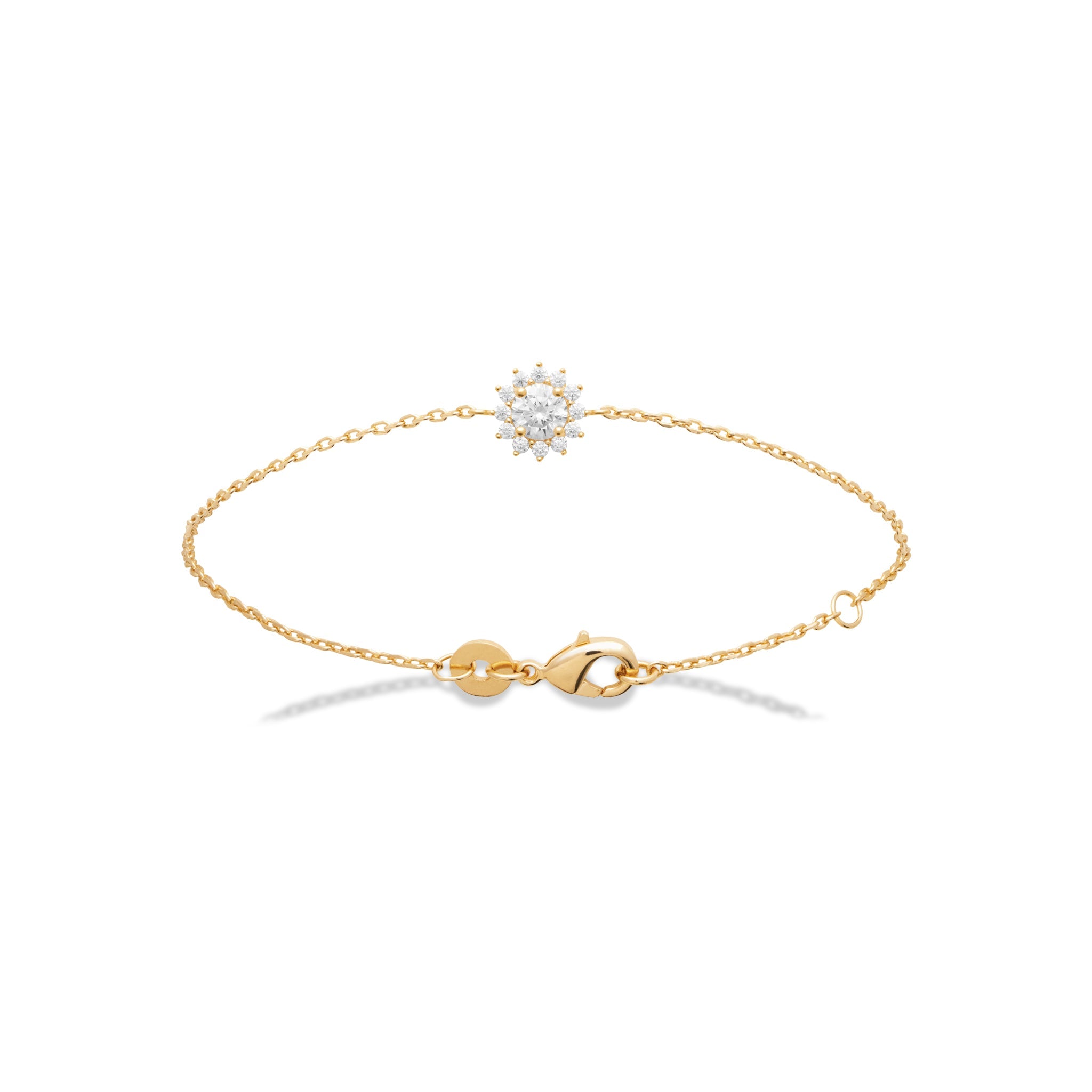 Bracelet doré, zircon blanc central entouré de zircons blancs - Bijou photographié sur fond blanc