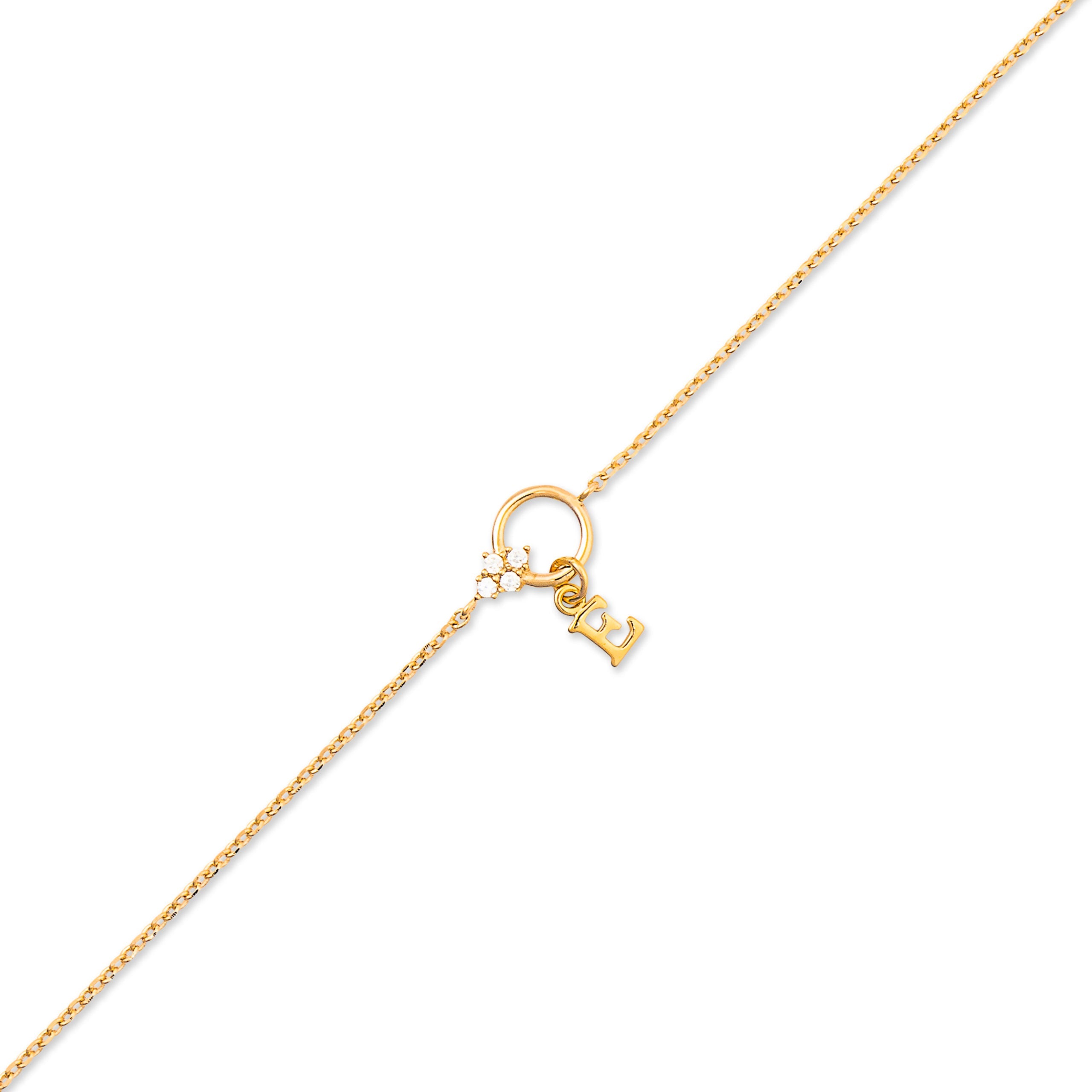 Bracelet personnalisable doré et zircons charms initiales Janny - Bijou photographié sur fond blanc