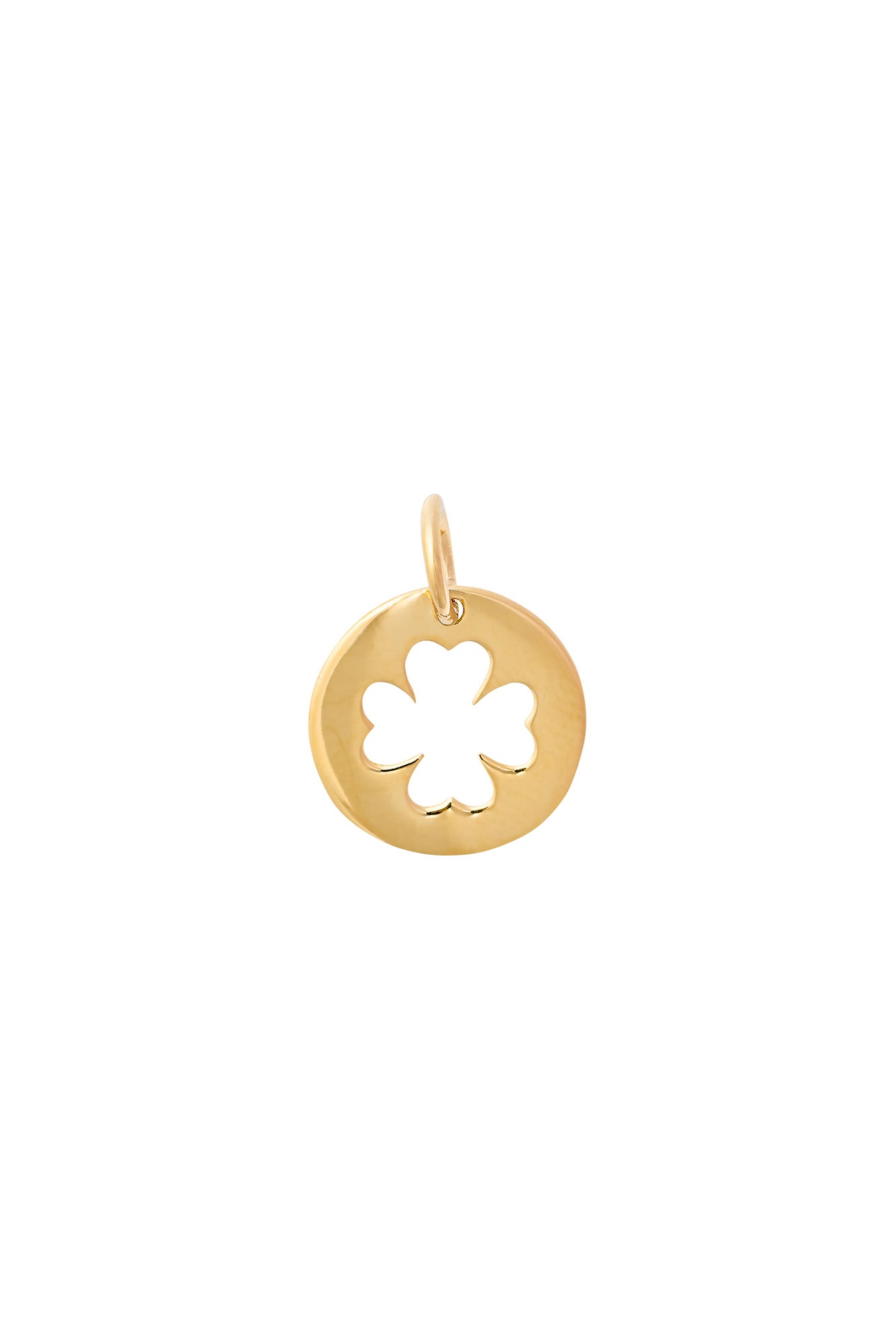 Charm doré médaillon Trèfle ajouré - Bijou sur fond blanc