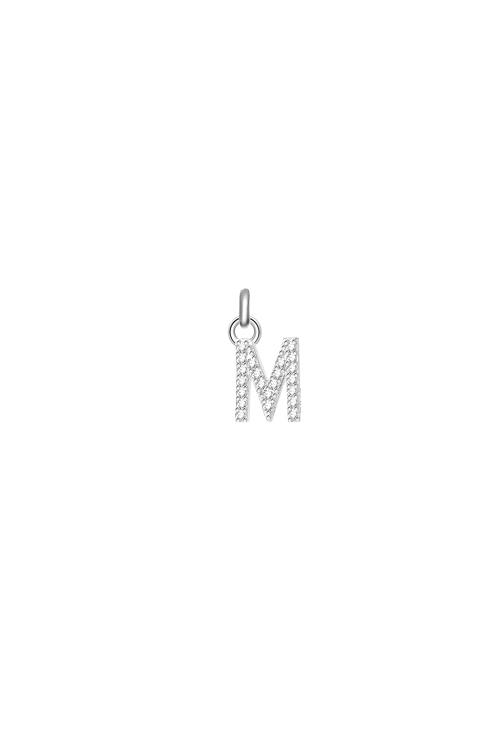 Charm argent zircons lettre M - Bijou photographié sur fond blanc