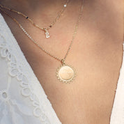 Collier personnalisable doré médaille pour gravure Ness L