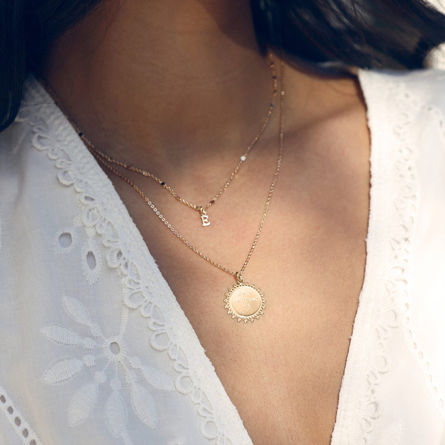 Collier personnalisable doré pour gravure médaille Ness - Bijou porté