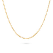 Collier doré Delilah en maille fine - Bijou photographié sur fond blanc