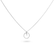 Collier personnalisable argent initiales et charms Adèle - Bijou sur fond blanc