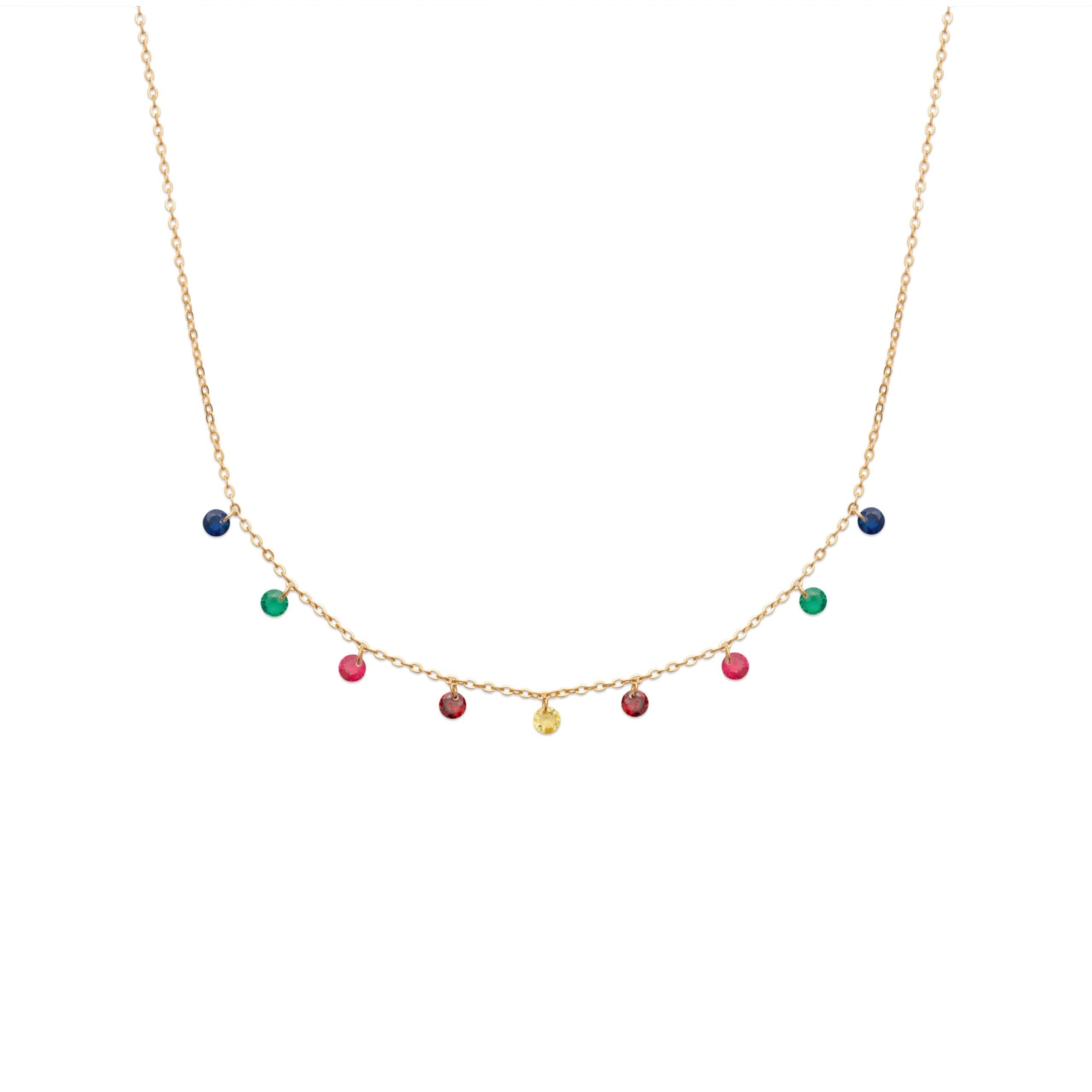 Collier doré Aviva avec des zircons multicolore - Bijou photographié sur fond blanc 