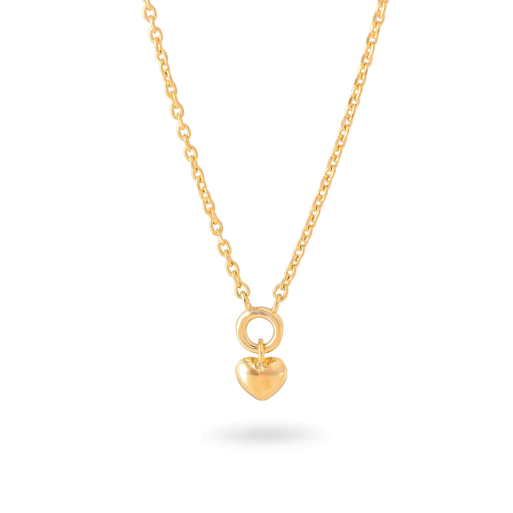 Collier personnalisable initiales et charms doré Kelly - Bijou photographié sur fond blanc
