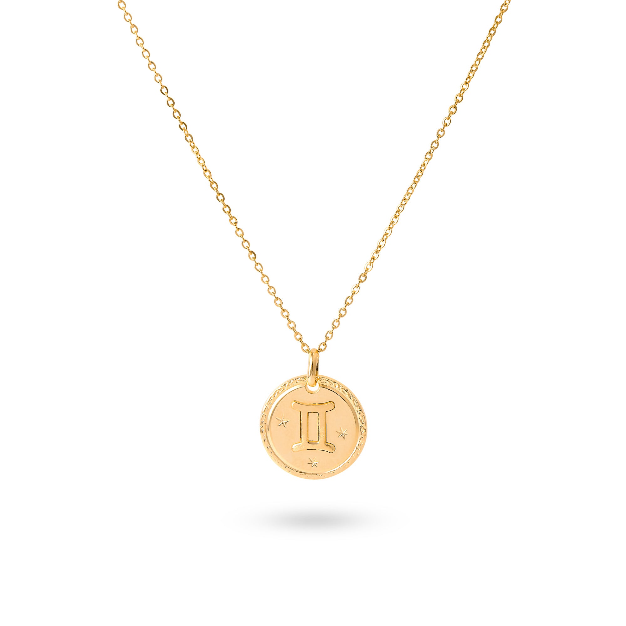 Collier doré signe astrologique Gémeaux - Bijou photographié sur fond blanc