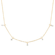 Collier doré pampilles zircons Catherine - Bijou photographié sur fond blanc