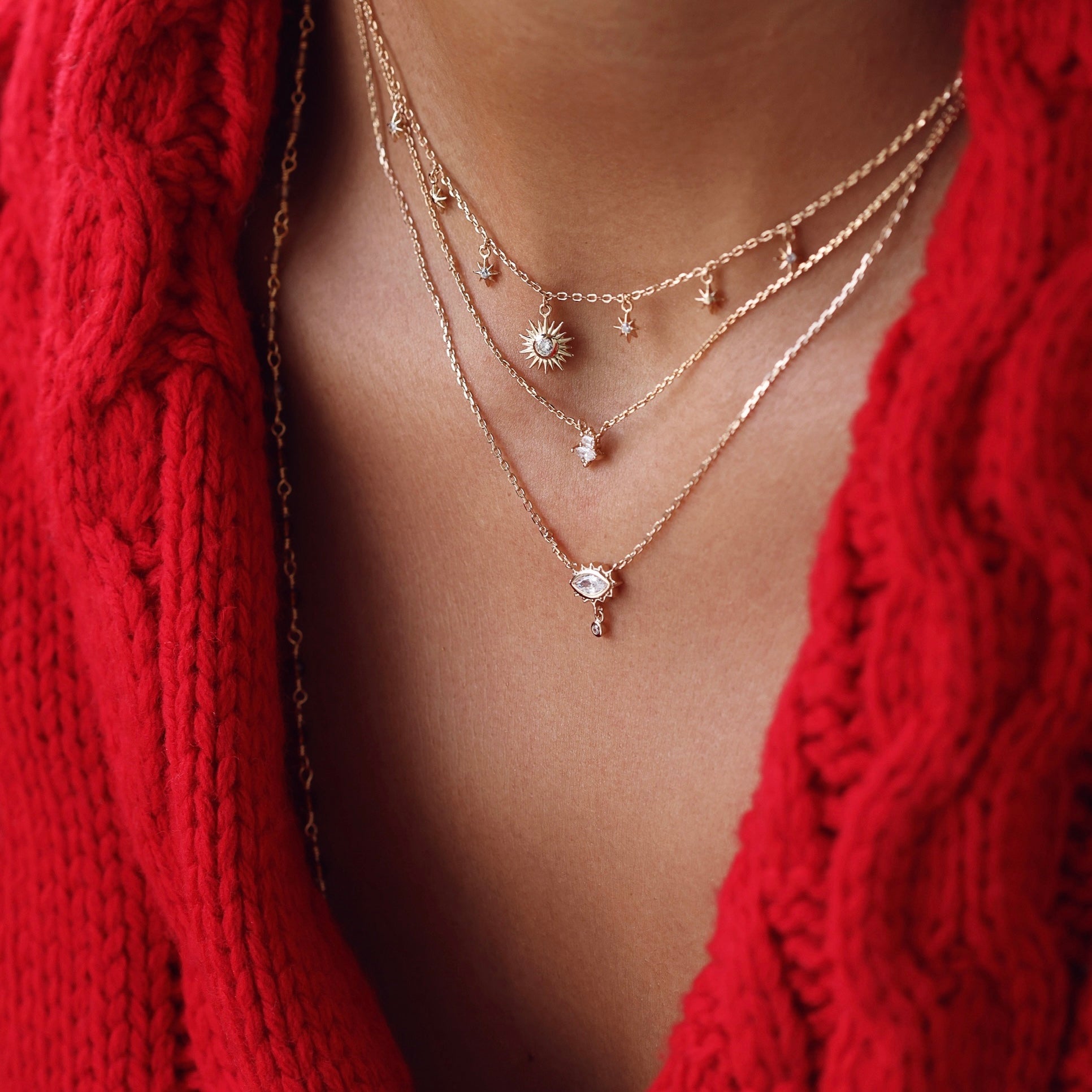 Collier doré et zircons Camille - Bijou porté