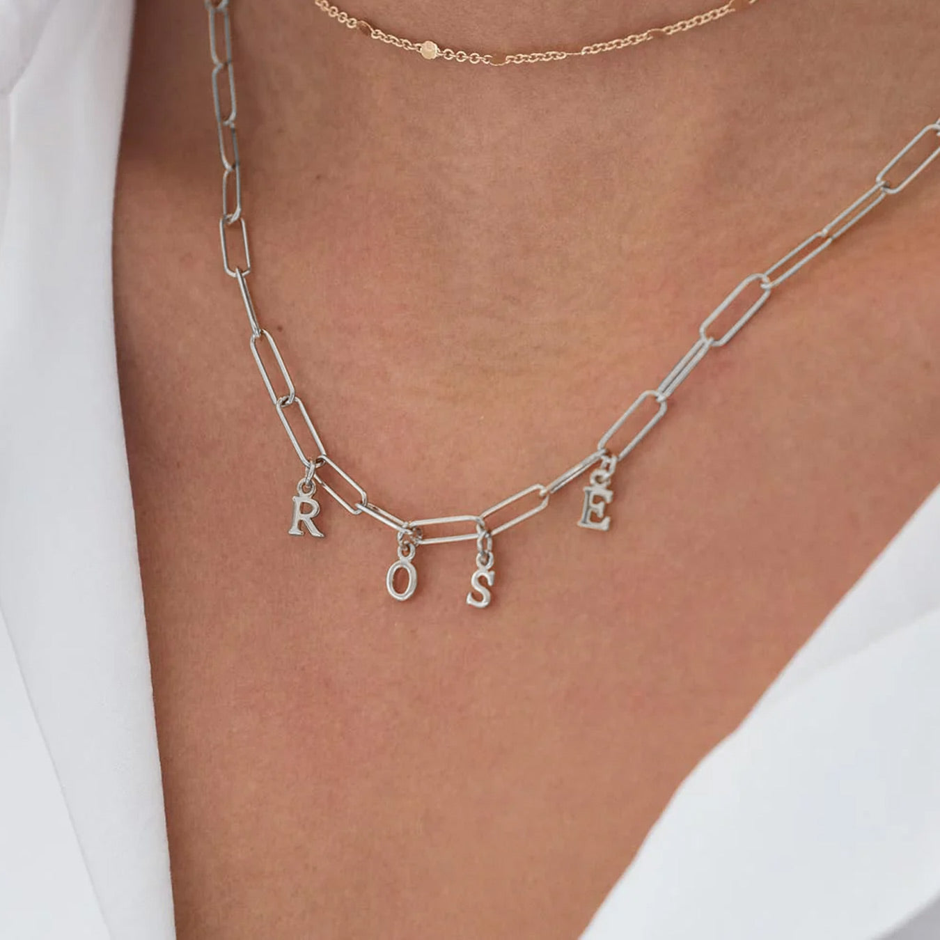AXELLE – Collier personnalisable argent pour charms et initiales - Bijou porté