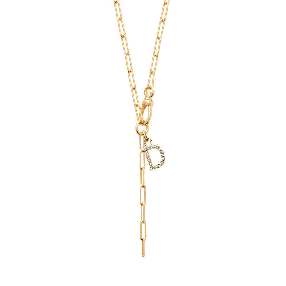 Collier personnalisable doré pour initiales et charms Janya - Bijou sur fond blanc