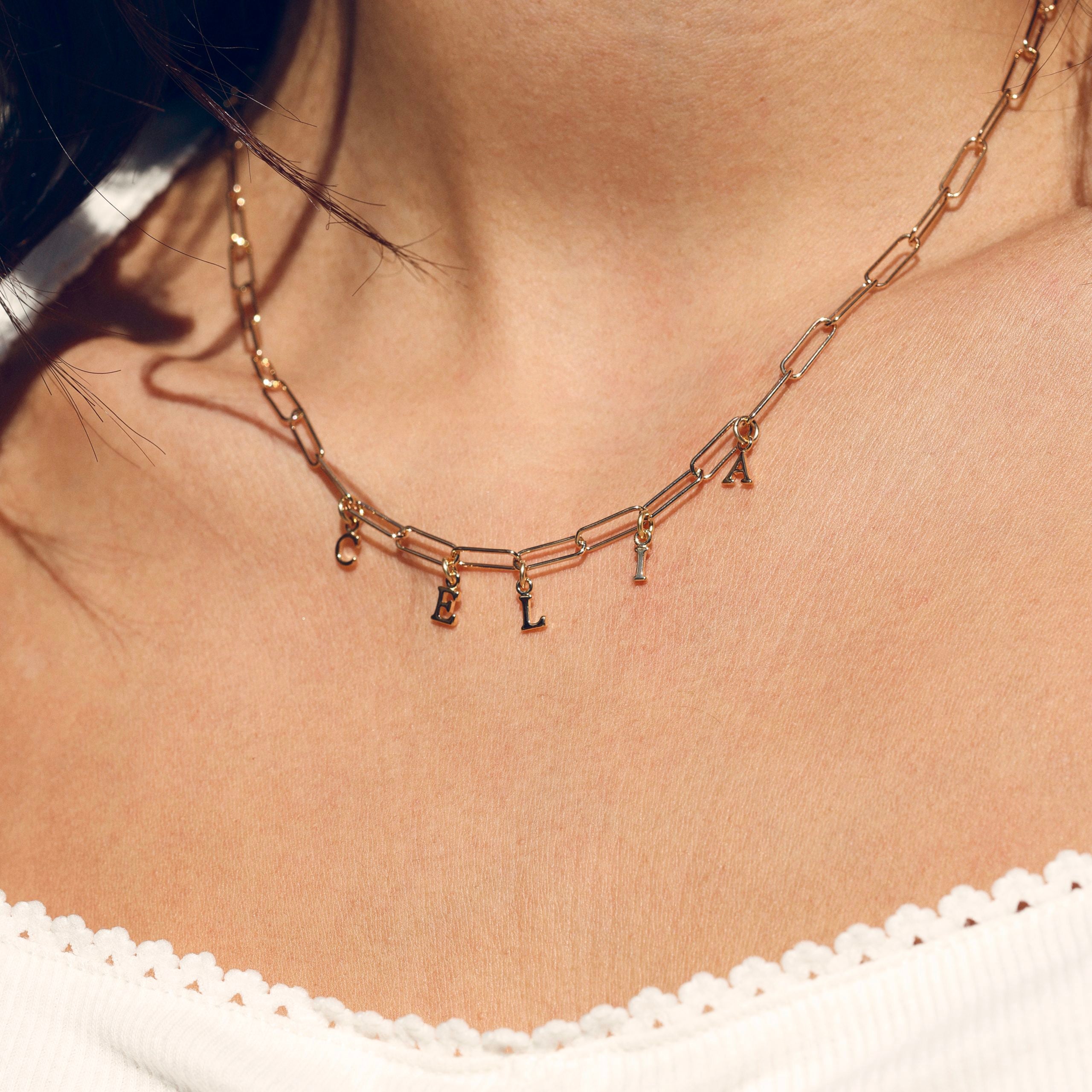 AXELLE – Collier personnalisable pour charms et initiales doré - Bijou porté