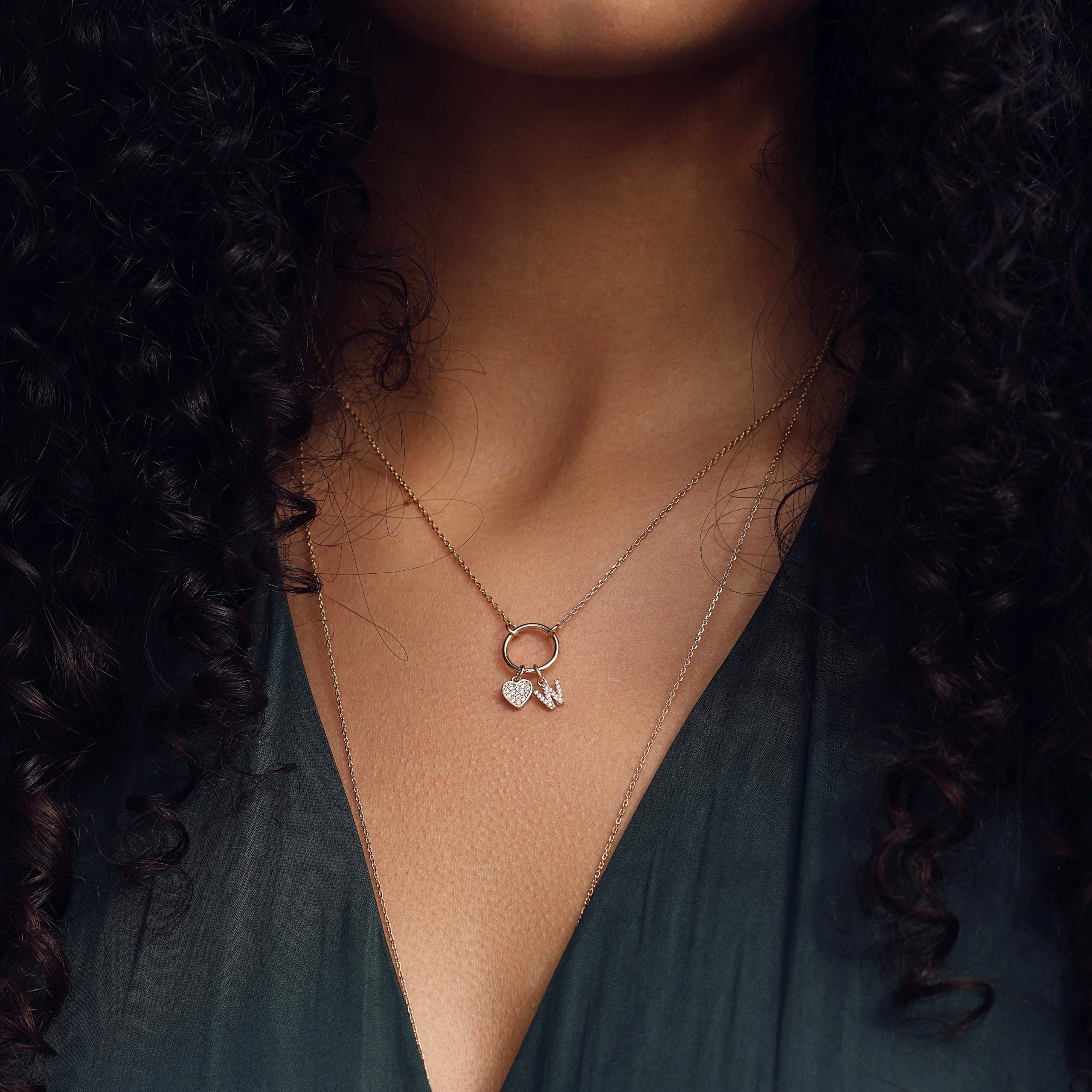 Collier personnalisable doré coeur zircon Lana - Bijou porté