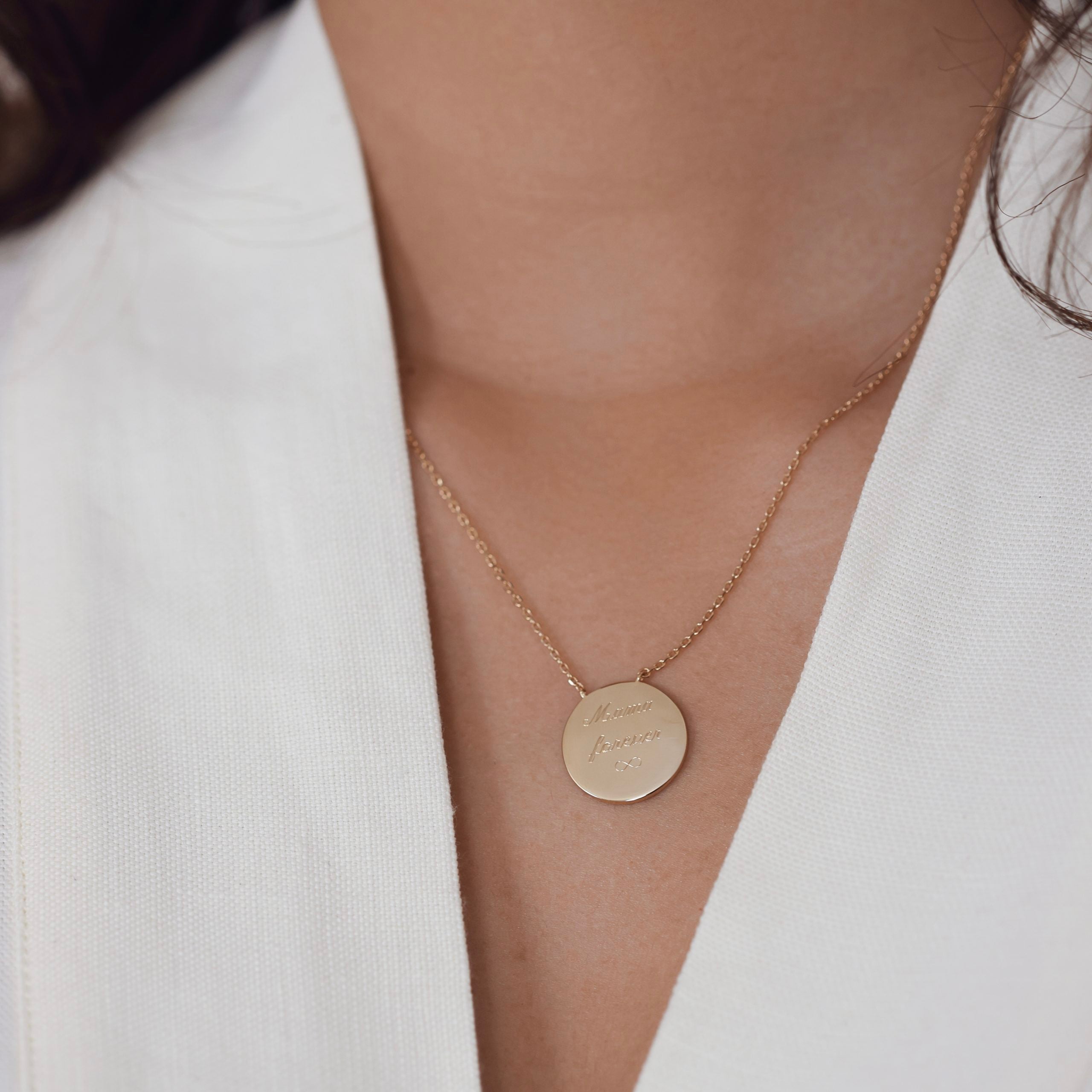 FLAVIE - Collier personnalisable doré pour gravure - Bijou porté
