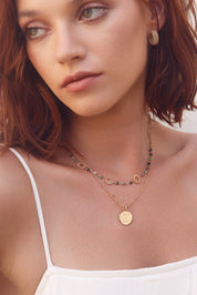 Médaille ronde Alba M simple dorée pour gravure - Bijou porté