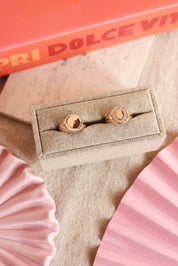 Bague chevalière dorée Laura pour gravure ronde avec contour strié - Bijou porté