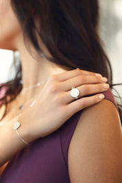Bague réversible Joy personnalisable en argent pour gravure - Bijou porté