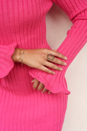 Bague dorée Raena en forme de trèfle ajouré - Bijou porté