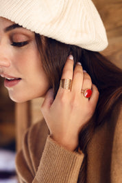 Bague ajustable dorée Augusta effet multiples anneaux lisses - Bijou porté