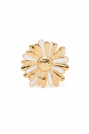 Bague dorée fleur Masy - Bijou sur fond blanc