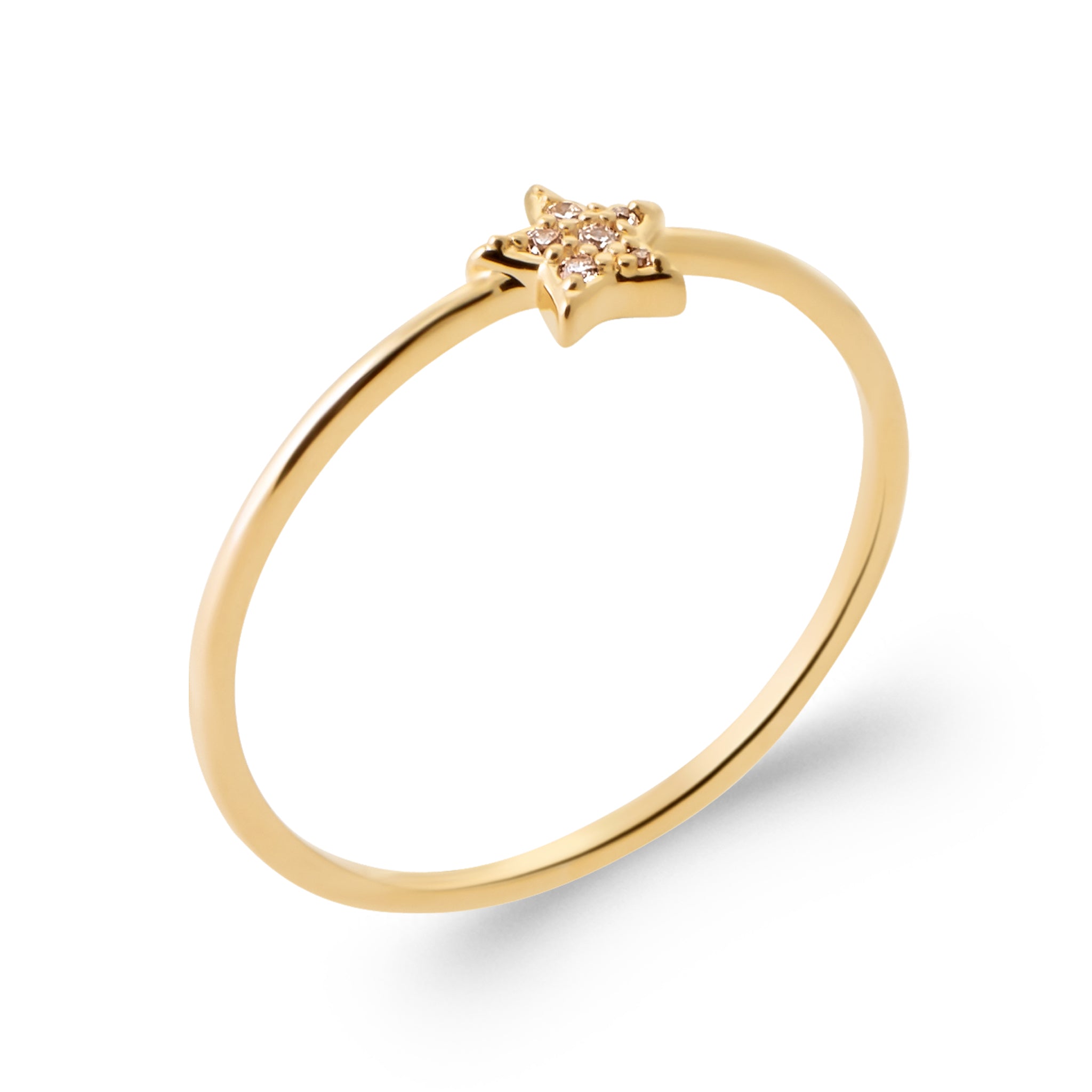 Bague doré Star étoile zircons - Bijou photographié sur fond blanc