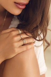 Bague doré Star étoile zircons - Bijou porté