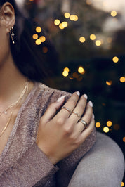 Bague dorée zircons THALY - Bijou porté