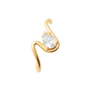 Boucle d'oreille dorée Kloé vendue à l'unité en forme de vague avec zircon - Bijou photographié sur fond blanc