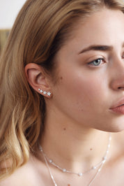 Boucles d'oreilles barrettes Lumi en argent étoiles avec zircons - Bijou porté