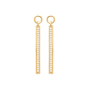 Boucles d'oreilles dorées pendantes Béatrice - Bijou photographié sur fond blanc