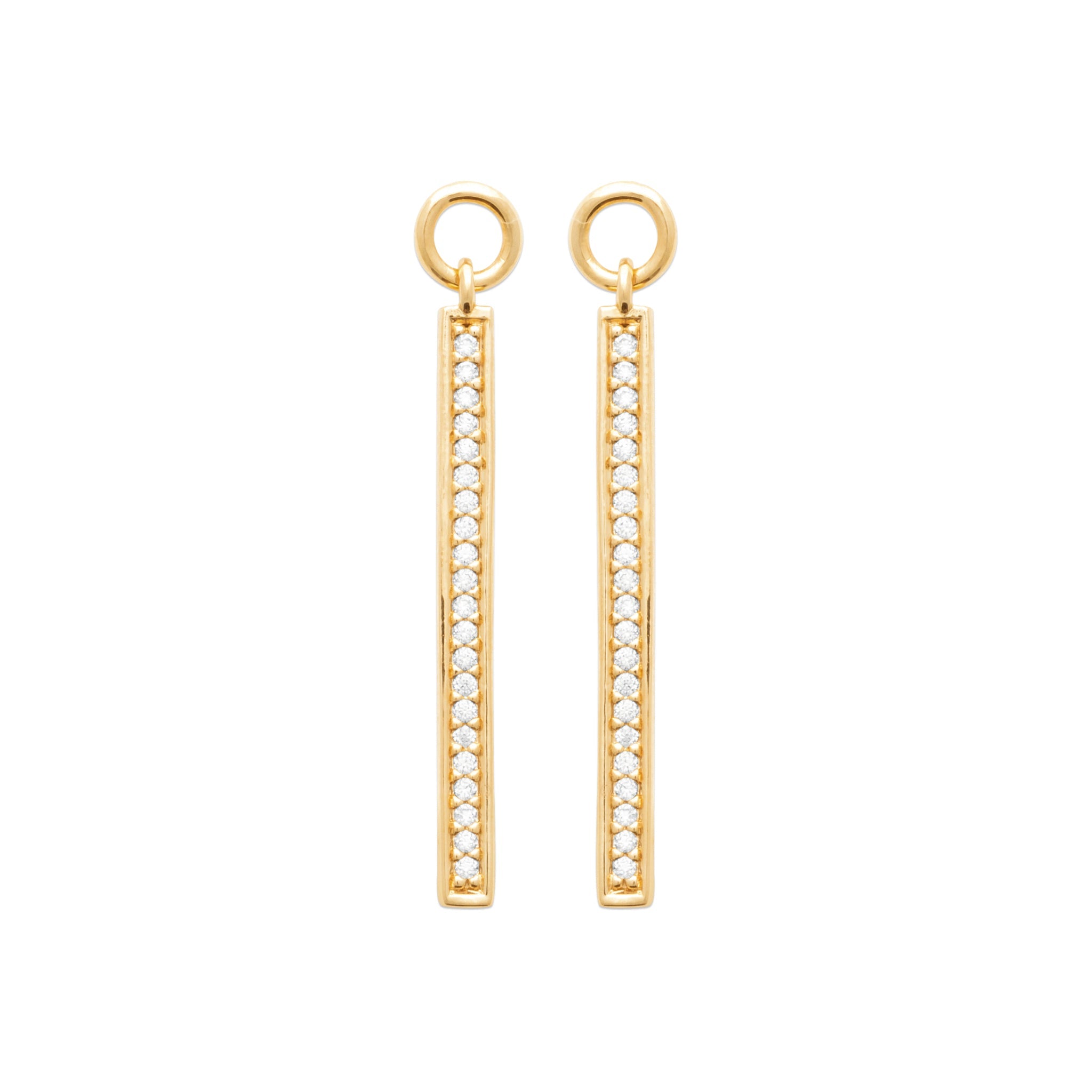 Boucles d'oreilles dorées pendantes Béatrice - Bijou photographié sur fond blanc