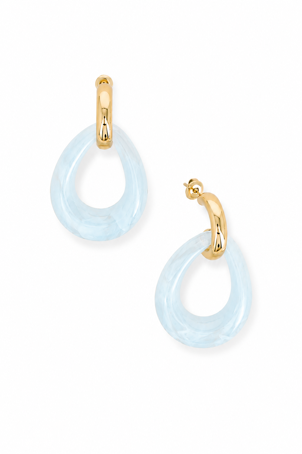 Boucles d'oreilles dorées pendantes Bora Bleu en acétate - Bijou sur fond blanc
