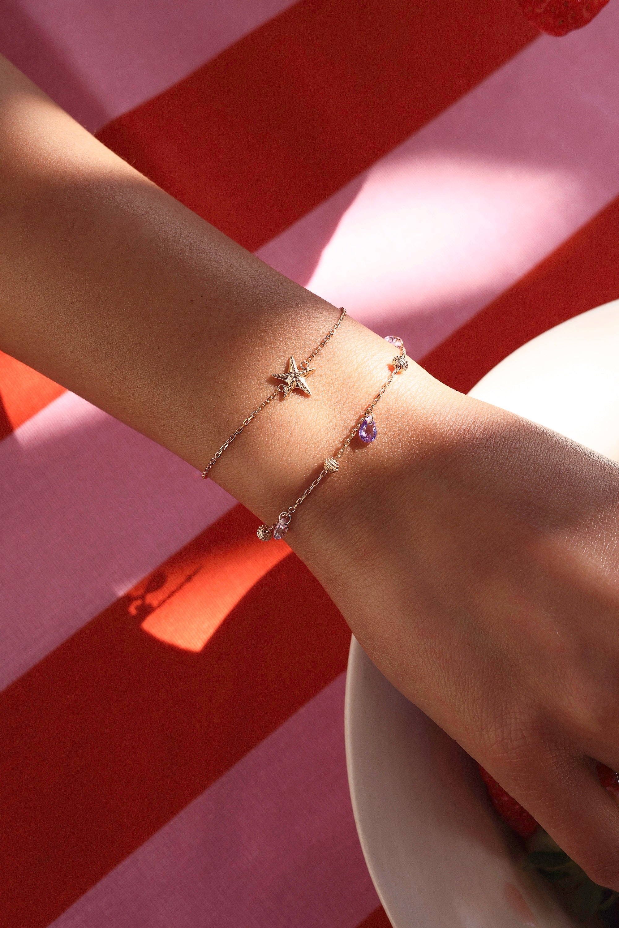 Bracelet doré Hazel étoile de mer - Bijou porté