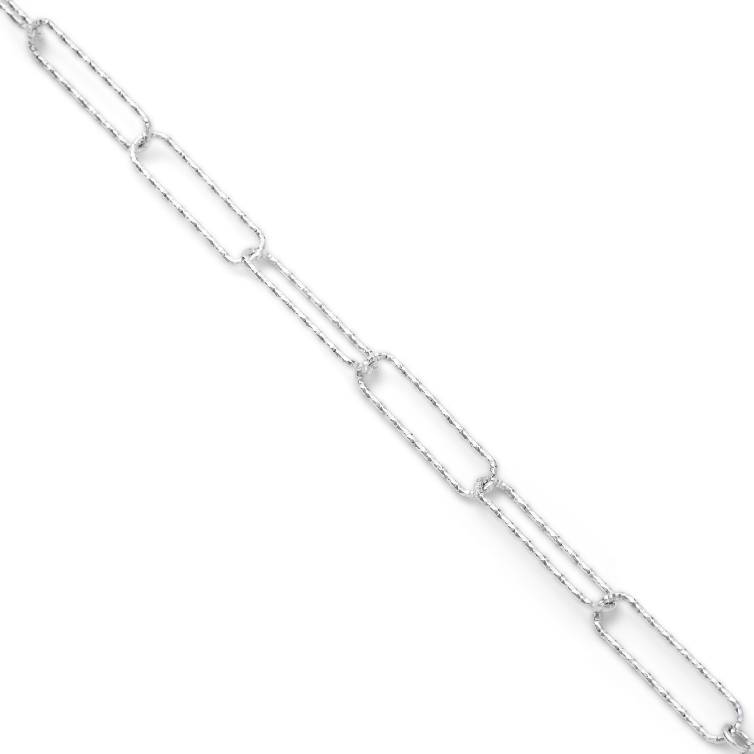 Bracelet en argent maille martelée Abby Diamant L - Bijou photographié sur fond blanc