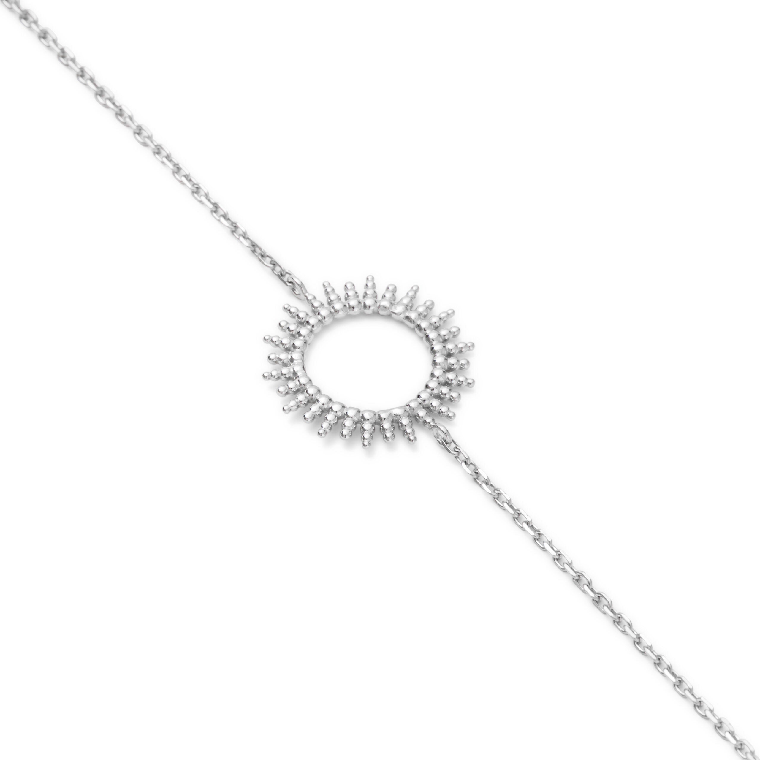  Bracelet en argent motif soleil ajouré Adi - Bijou photographié sur fond blanc