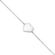 Bracelet Coeur en argent pendentif coeur - Bijou photographié sur fond blanc