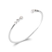 Bracelet jonc en argent zircons Enya - Bijou photographié sur fond blanc