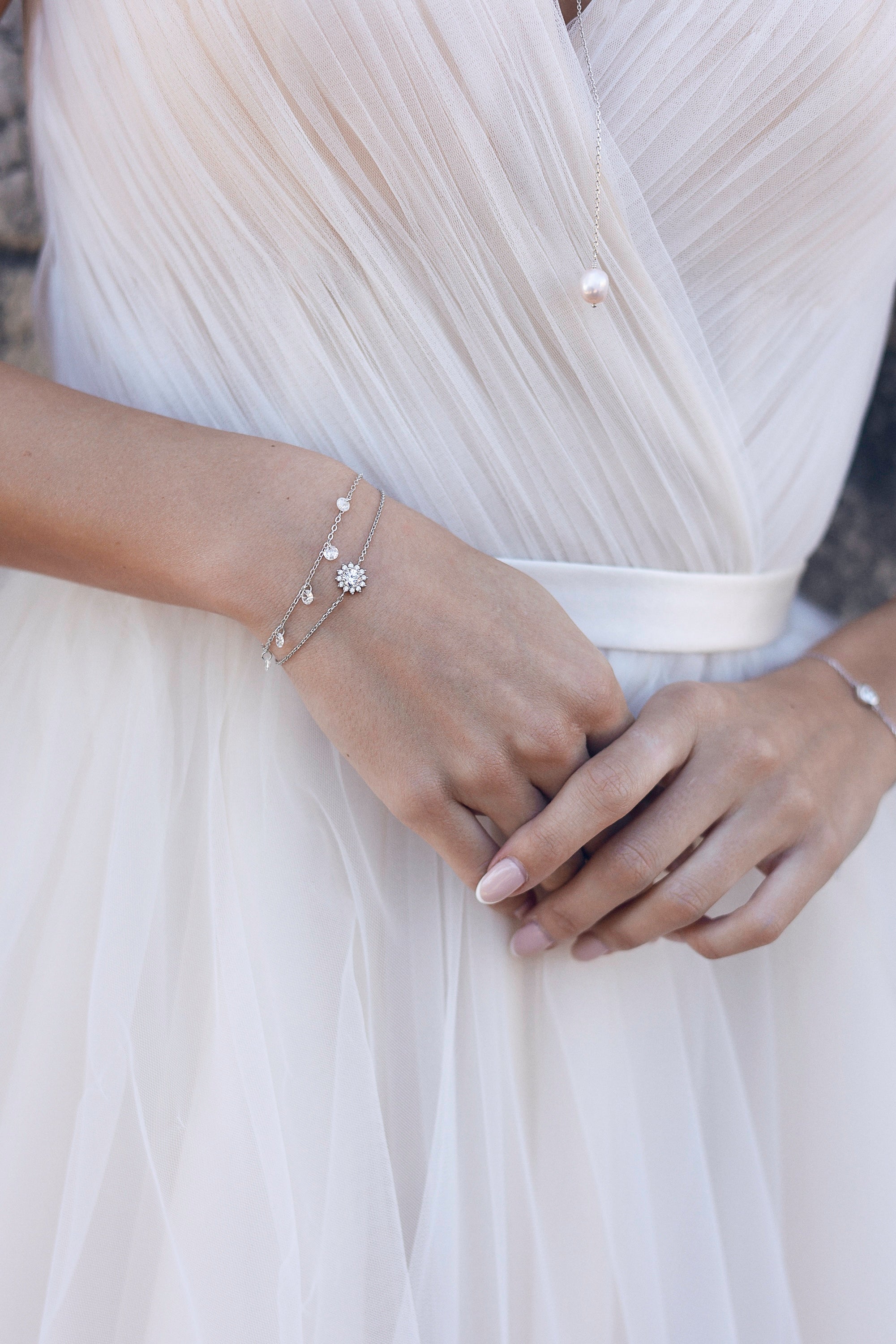 Bracelet argent et zircons blancs Lise - Bijou porté