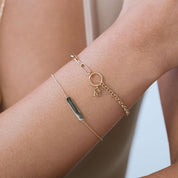 Bracelet personnalisable doré charms Selena - Bijou porté