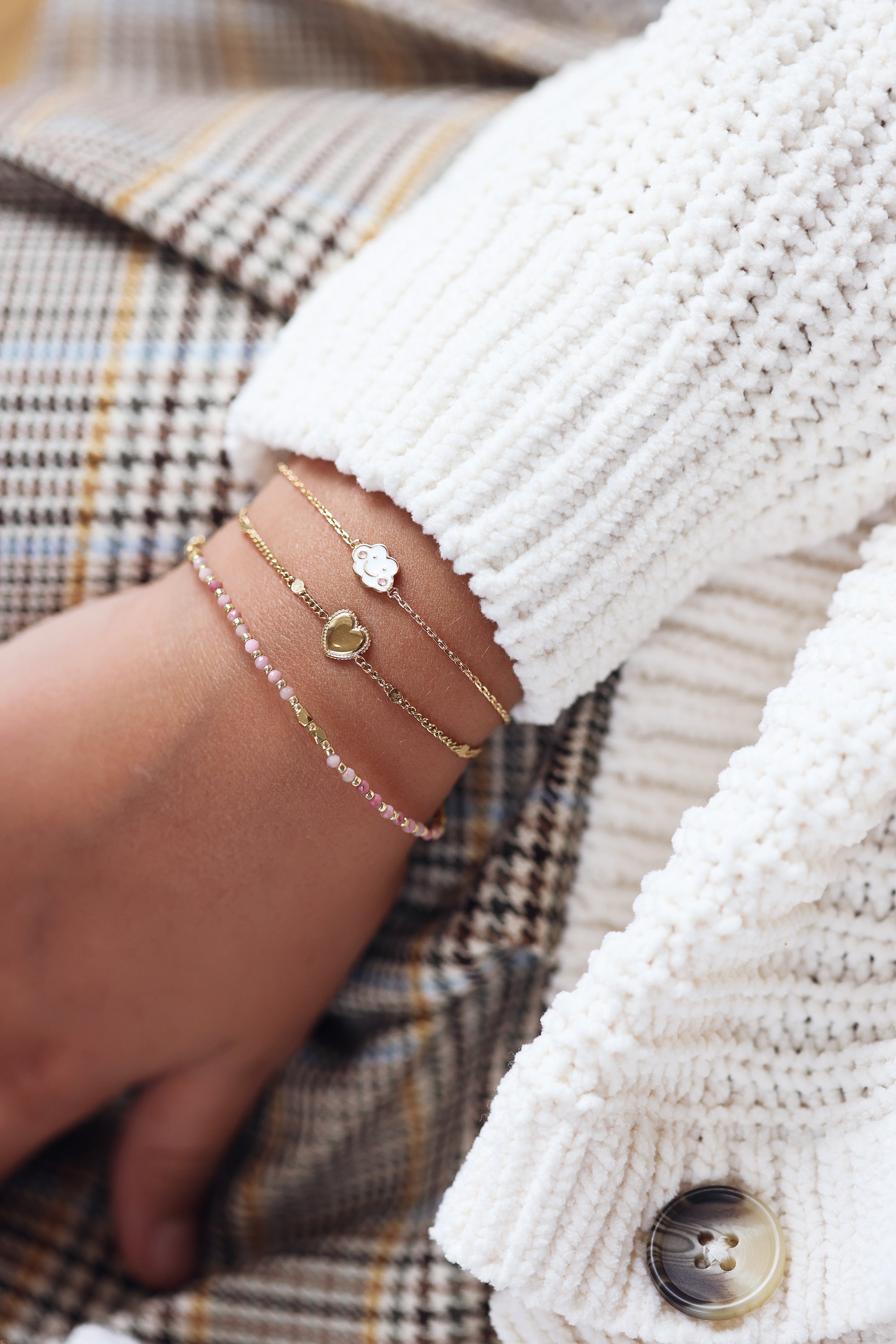 Bracelet doré coeur enfant en acier inoxydable - Bijou porté