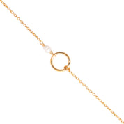 Bracelet doré anneau et nacre Dany - Bijou sur fond blanc